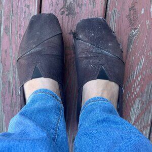 TOMs Black Alpargatas Well Worn